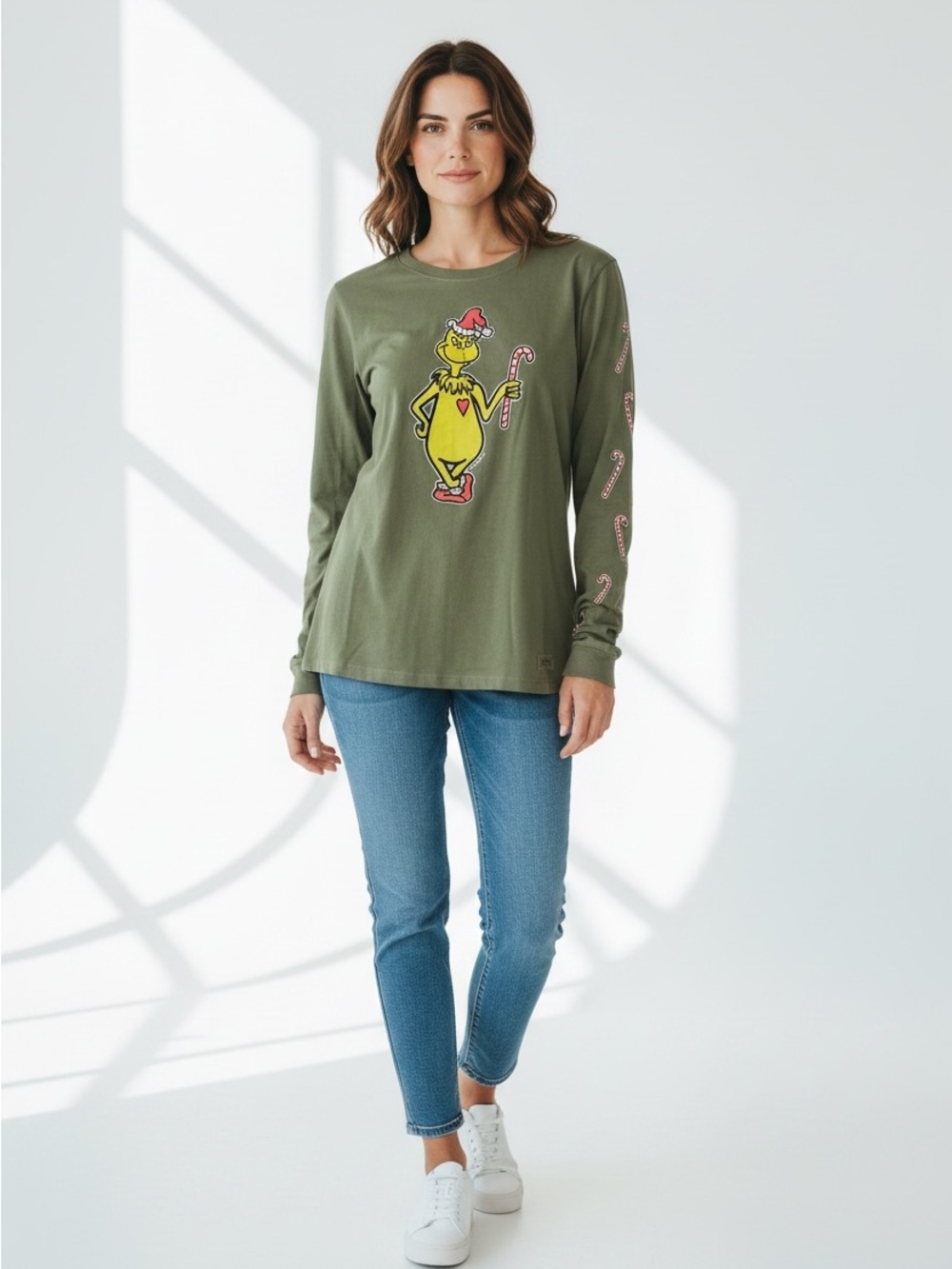 Life is Good Women's Size Small Greetings From Who-Ville Long Sleeve Crusher Tee